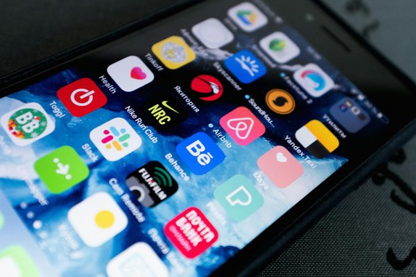 Transform your supply chain: leveraging ai and blockchain for superior security solutions